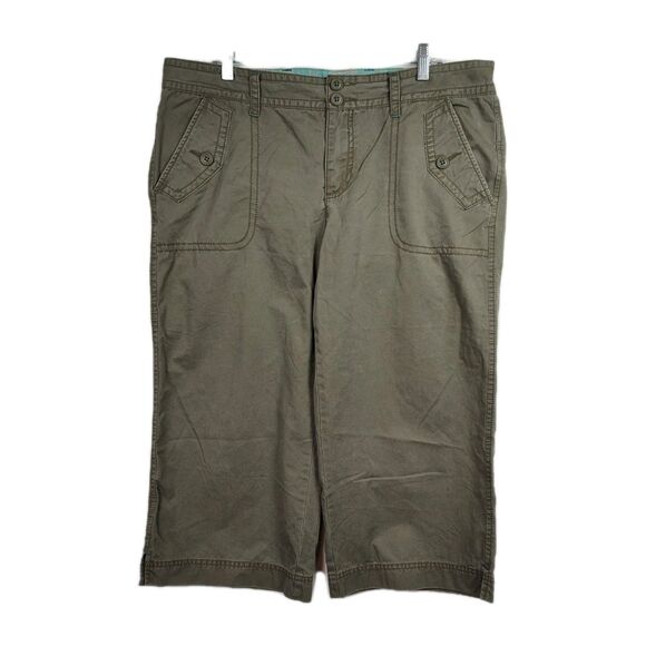 Old Navy Pants - Old Navy Canvas Capri Pants Women's 14 Khaki Wide Leg "Just Below Waist"